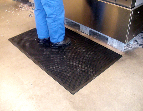 Anti-fatigue - Lifestyle manufacturing environment.jpg