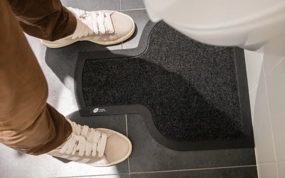 Urinal Mat In Use