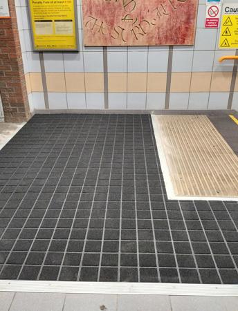 Walsall Train Station Platforms 2&3 Quadra HD Tiles